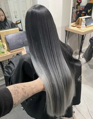 ロング カラー ROBIN所属・指名数No.1 /NAOYAのヘアスタイル