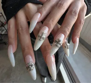 ネイル Nie Nail Shinokuboのネイルデザイン