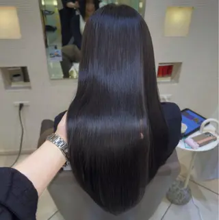 ロング 🫧オリーブ/赤み消 し/暗髪🫧野本麗奈のヘアスタイル