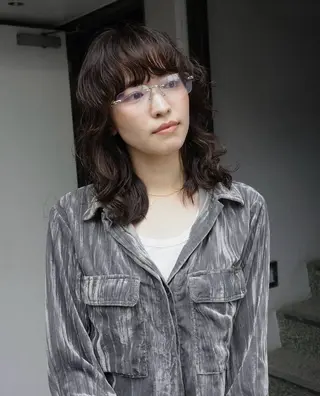 セミロング 佐川 寧音のヘアスタイル