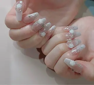 ネイル D-BEAUTY Nailsalonのネイルデザイン