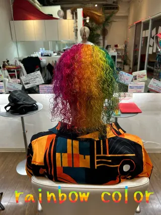 ミディアム カラー GLAD 萩原のヘアスタイル