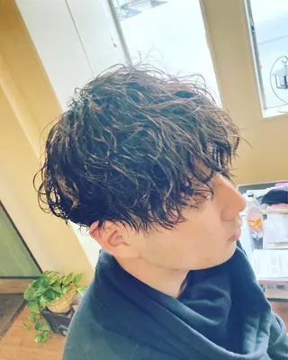 ミディアム パーマ メンズ パーマが得意な【最高 悠斗】のヘアスタイル