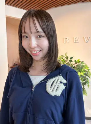 ミディアム 透明感/レイヤー/ 武士るな🌿‬のヘアスタイル