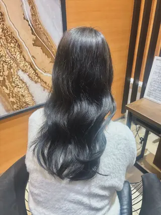 ロング カラー いお/暖色カラー /髪質改善のヘアスタイル