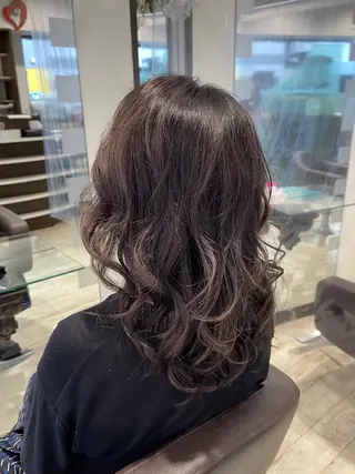 セミロング パーマ 花澤 文子のヘアスタイル