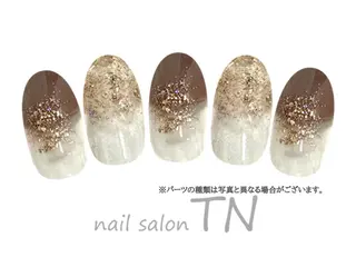 ネイル 矢川 まどかのネイルデザイン