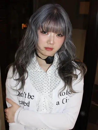 ロング カラー デザインカラー/ハイ トーン/konomiのヘアスタイル