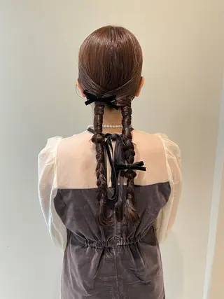 ロング ヘアアレンジ ノイシキ サキのヘアスタイル