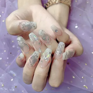 ネイル ラッキー 玲奈のネイルデザイン