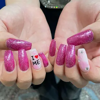 ネイル Cleo 名古屋駅店 🖤Seraのネイルデザイン