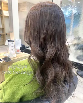 ロング カラー 韓国ヘア／艶カラー minamiのヘアスタイル