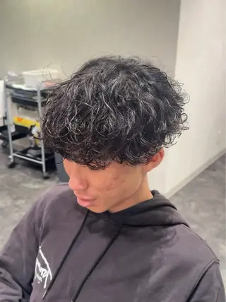 パーマ メンズ 浜野 泰斗のヘアスタイル