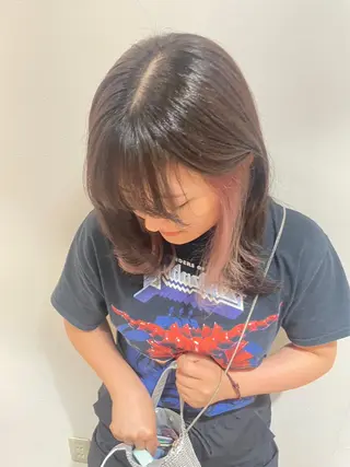 セミロング ブリーチ🌟リタッチ 🎠KANON🎡のヘアスタイル