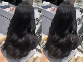 ロング カラー ゆらんちょ/ブリーチ 無w/縮毛矯正/暖色のヘアスタイル