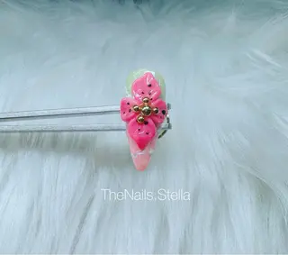 ネイル Thenail1990所属・TheNails Stellaのネイルデザイン