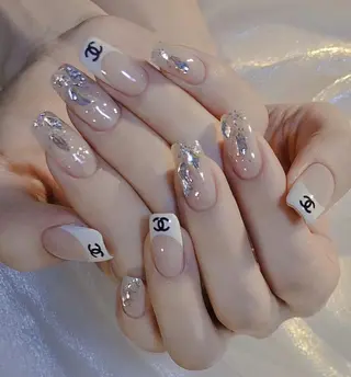 ネイル Queens マオのネイルデザイン