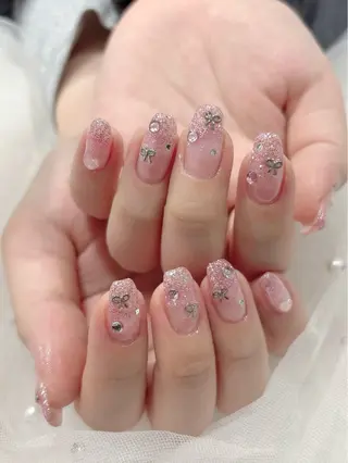 ネイル Zir nail 津田沼店所属・☁️ ゆい 🧸💛のネイルデザイン