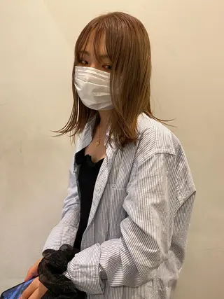 セミロング deco所属・無料カットモデル 丸川英心のヘアスタイル