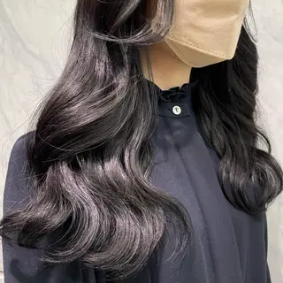 ロング カラー ヘアアレンジ 🪸ハイトーンカラー エクステmisakiのヘアスタイル