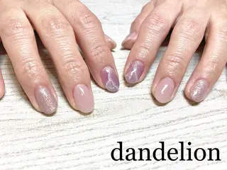 ネイル dandelion ダンデライオンのネイルデザイン