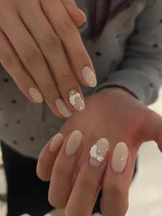 ネイル h i n a 🪽のネイルデザイン