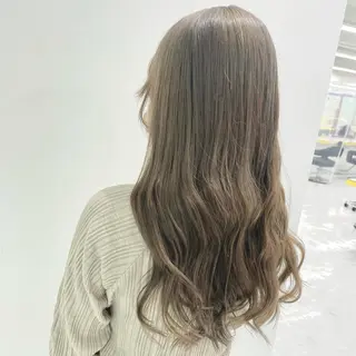 ミディアム カラー ヘアアレンジ ☁️縮毛矯正✖️ 透明感☁️りくのヘアスタイル