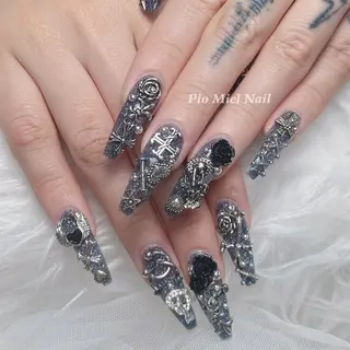 ネイル Pio Mielのネイルデザイン