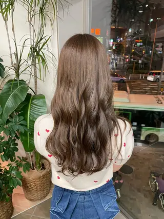 ロング カラー 坂田 康介のヘアスタイル