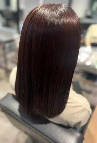 カラー 長谷 朋美のヘアスタイル