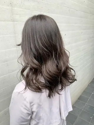 セミロング 髪質改善✨ ULTOWA🌈のヘアスタイル