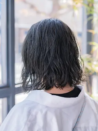 ミディアム パーマ HairCraft.所属・難波 侑希のヘアスタイル