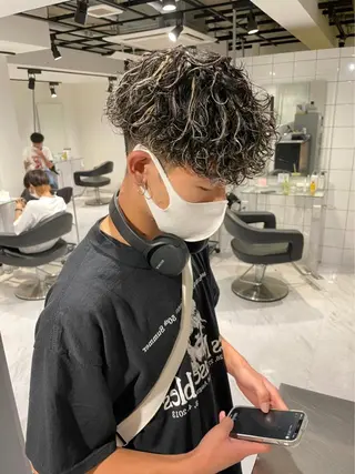 ショート カラー パーマ メンズ 【メンズサロン】 BLUCK 横浜のヘアスタイル