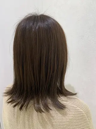 ミディアム カラー ハイトーンカラー🤍 山下 優華のヘアスタイル