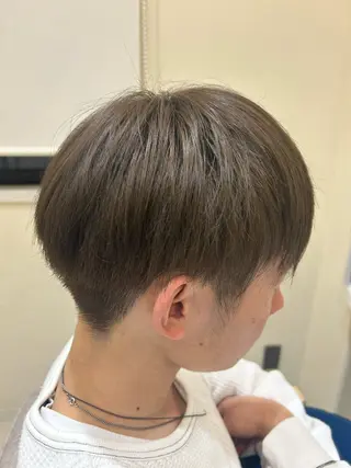 カラー メンズ 石灘 夢都美のヘアスタイル