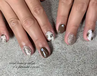 ネイル LAVISH nail salonのネイルデザイン