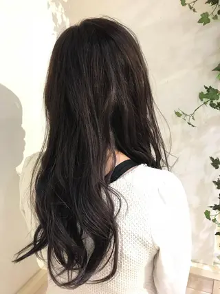 ロング カラー あき えいみのヘアスタイル