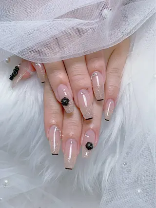 ネイル Mio_ Noiranailのネイルデザイン