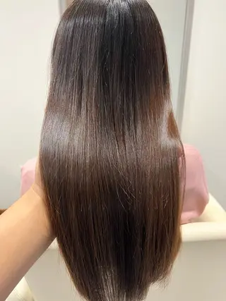 セミロング 髪のお手入れ REMENTE四日市のヘアスタイル