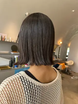 ミディアム 内田 成美のヘアスタイル