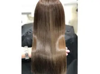 カラーリスト菅澤 岳のヘアスタイル