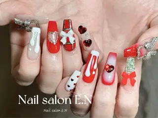 ネイル E.N🦋 長さ出し/持ち込みのネイルデザイン