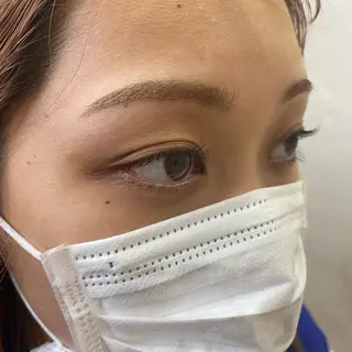 Eyore 櫻木 沙羅の眉毛・アイブロウイメージ