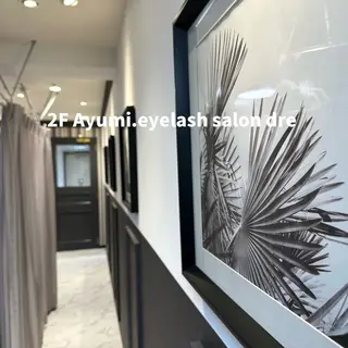 Ayumi.dre 🤍T 〈2階〉のマツエク・マツパデザイン