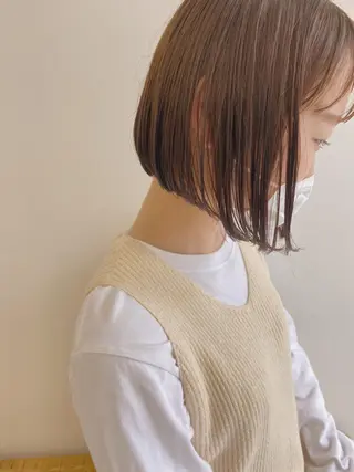 ショート カラー 顔周りレイヤー/韓国 ブリーチminamiのヘアスタイル