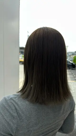 ミディアム HAIR chic所属・澤越 遥花のヘアスタイル