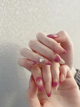 ネイル lucky nail 歌舞伎町のネイルデザイン