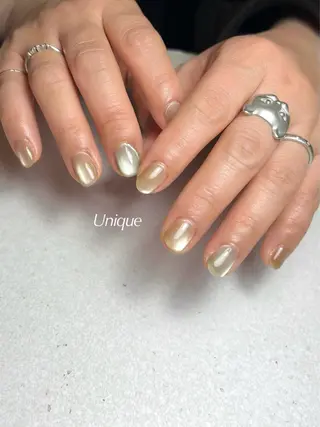 ネイル Unique 【ユニーク】のネイルデザイン