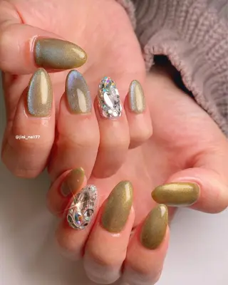ネイル JINI NAIL所属・ジニ ネイルのネイルデザイン