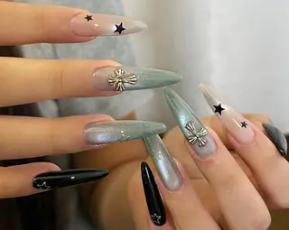 ネイル Pure&Rich Nailのネイルデザイン